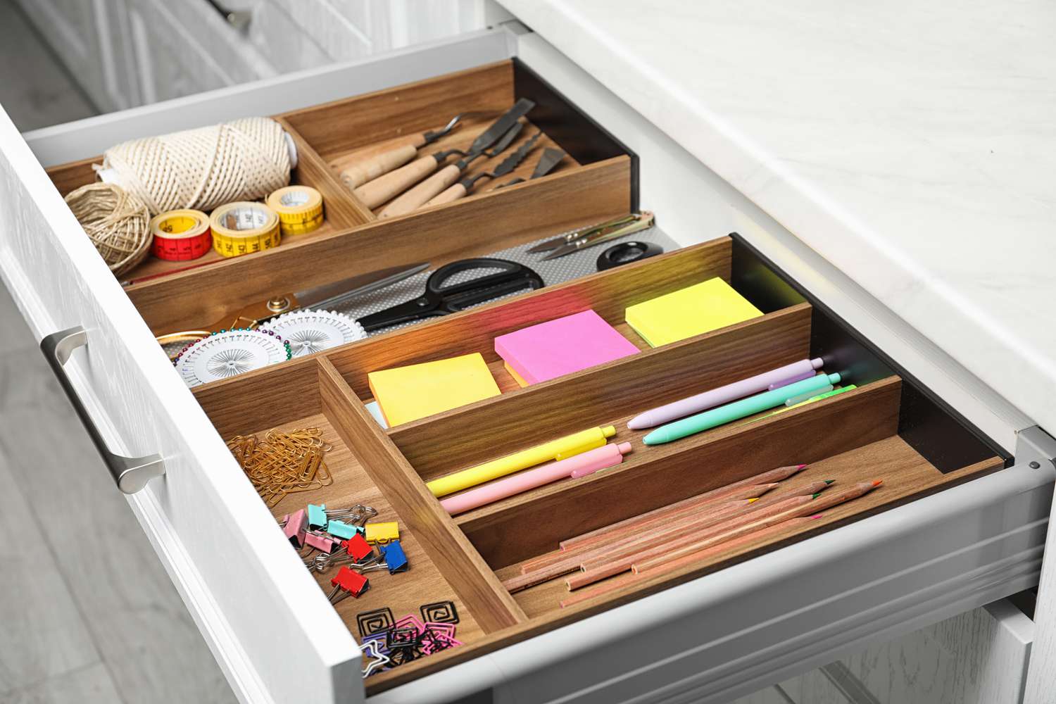 Simple strategies to Lastly Get Your Junk Drawer Under Administration (and Protect It That Method)